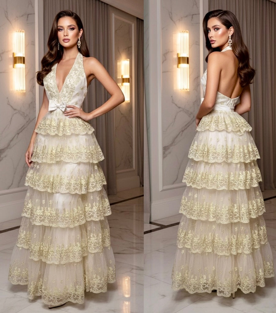 Vestido beige bordado dorado ✨