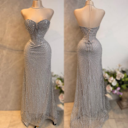 Vestido plateado pedrería ✨