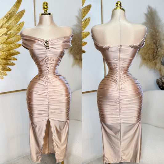 Vestido champagne licra satinada