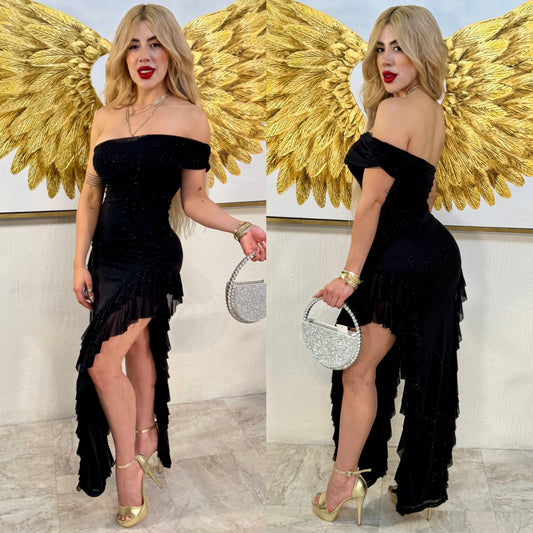 Vestido negro brillos y Olanes 🖤🌟