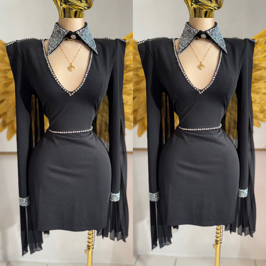 Vestido negro capas 🖤✨