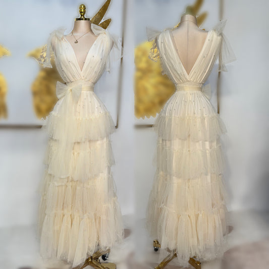 Vestido beige tulle y perlas ✨