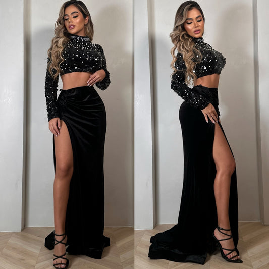 Conjunto negro terciopelo y top lentejuelas y perlas