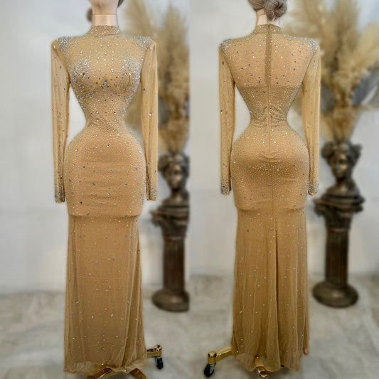 Vestido nude pedrería