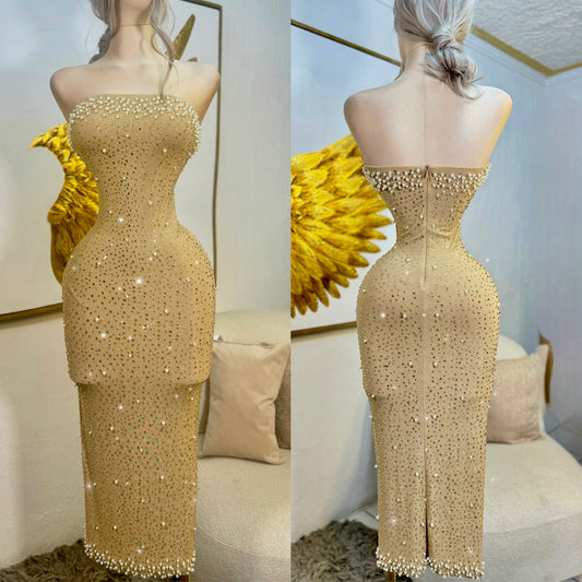 Vestido beige perlas y pedrería ✨