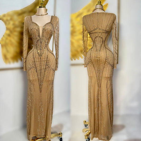 Vestido nude pedrería ✨