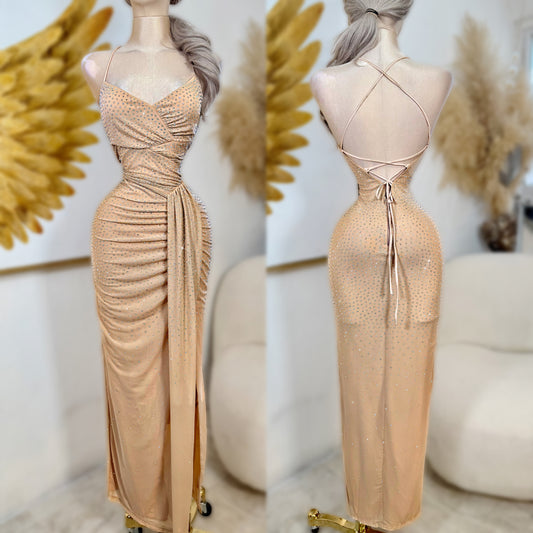 Vestido nude pedrería ✨