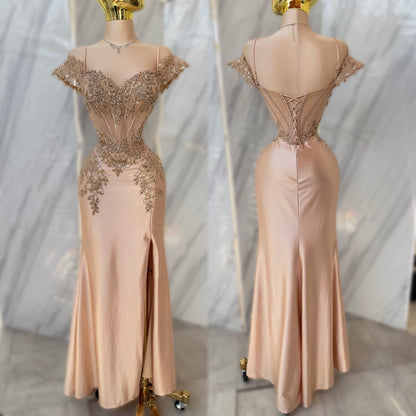 Vestido champagne corset glitter y pedrería ✨