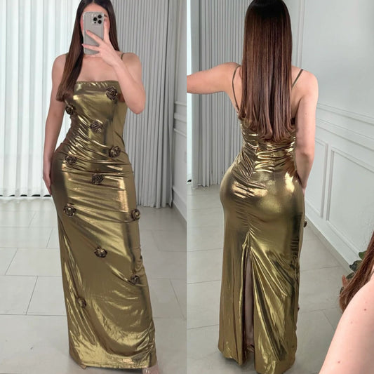 Vestido dorado metálico