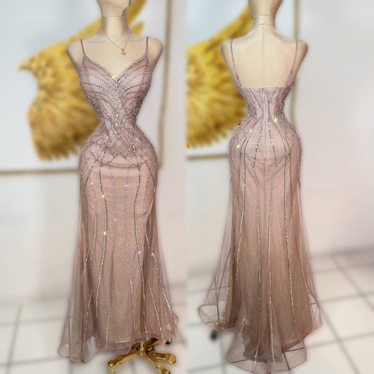 Vestido rose gold pedrería ✨
