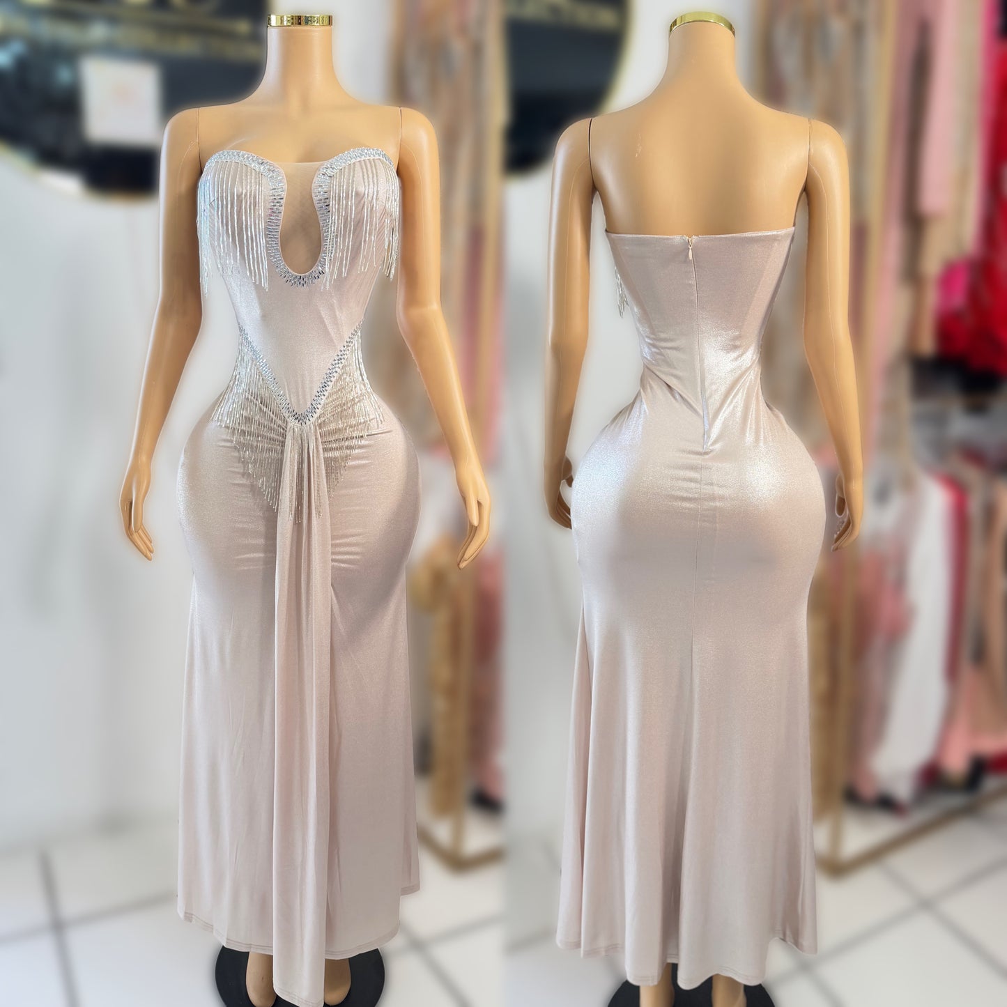 Vestido champagne strapless pedrería ✨