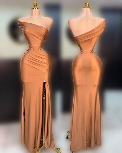 Vestido dorado licra satinada ✨