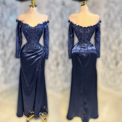 Vestido azul satín bordado 💙