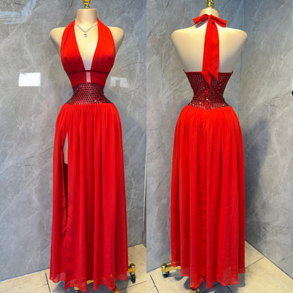 Vestido rojo pedrería cuello halter ❤️