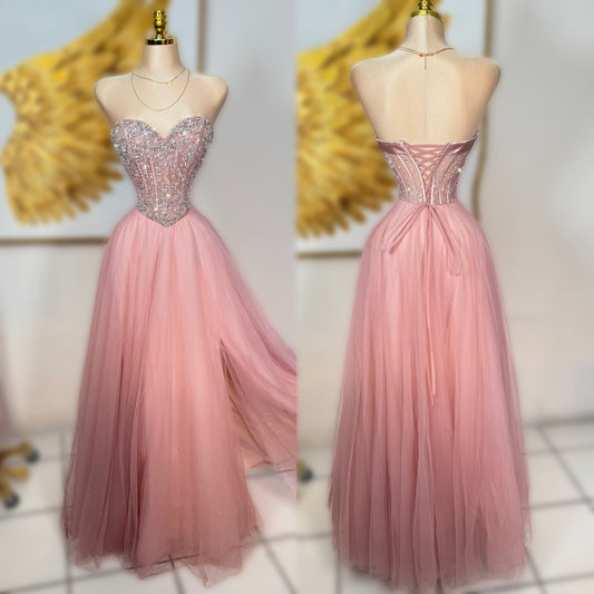 Vestido corset tulle pedrería ✨🩷