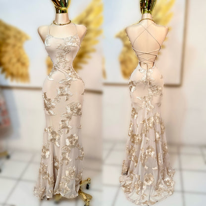 Vestido champagne flores 3D