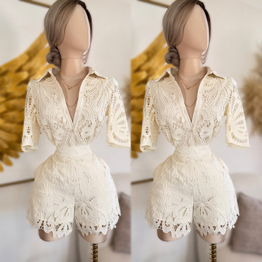 Set beige bordado