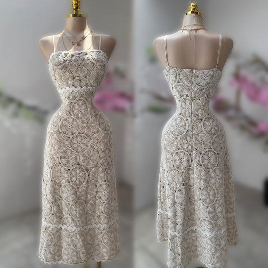 vestido tejido beige y blanco 🤍