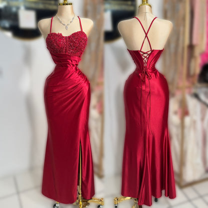 Vestido rojo satín y corset ❤️