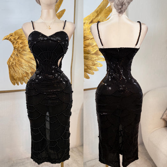 Vestido negro perlas y lentejuelas 🖤