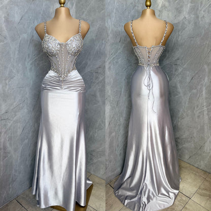 Vestido plateado pedrería corset 🩶