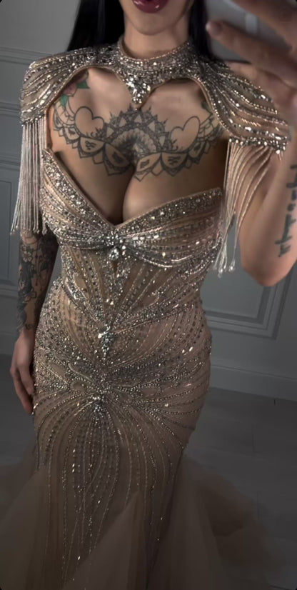 Vestido beige pedrería ✨